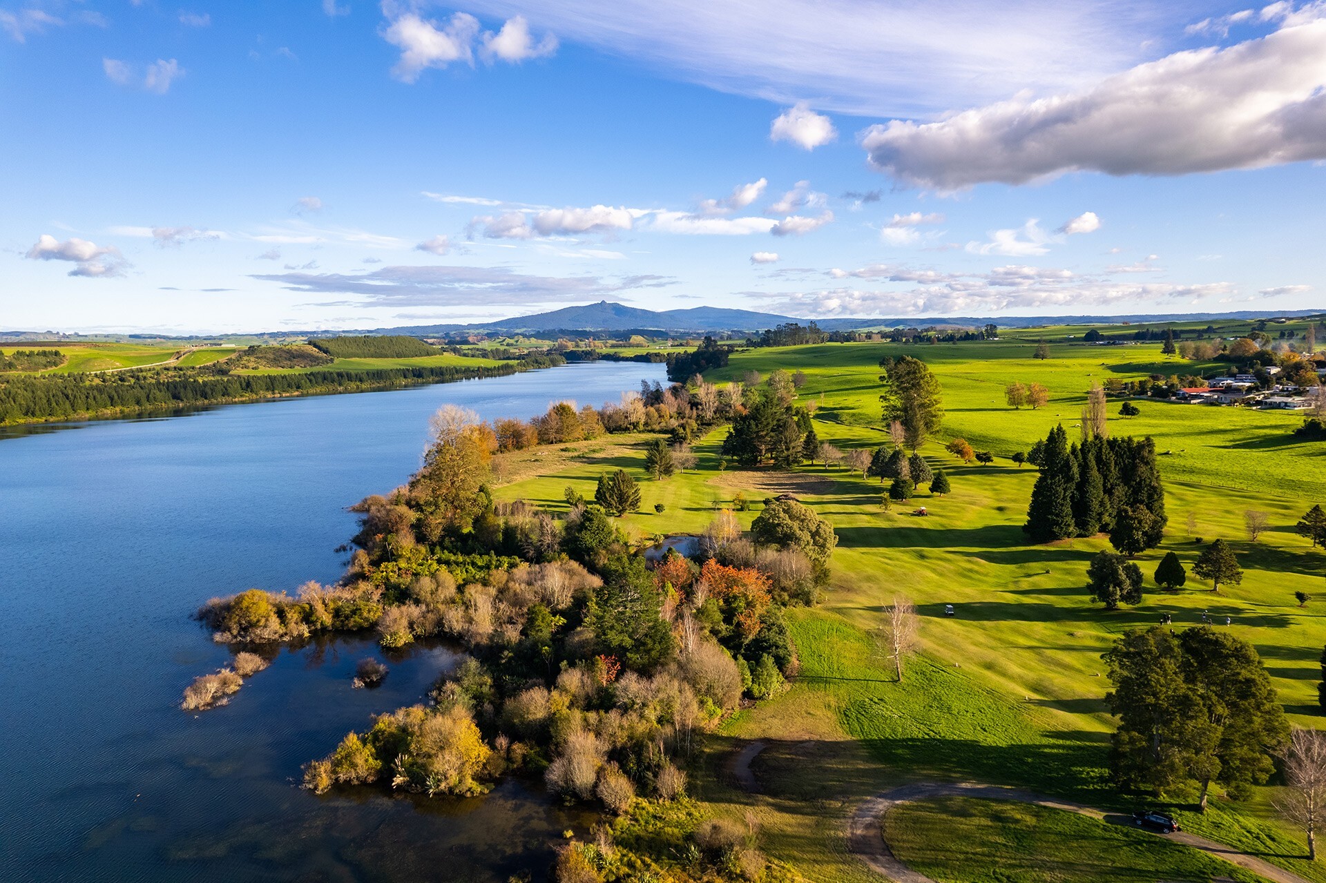 2504_img_taupo_region_mangakino_golf_club_aerial_view_waikato_river-1