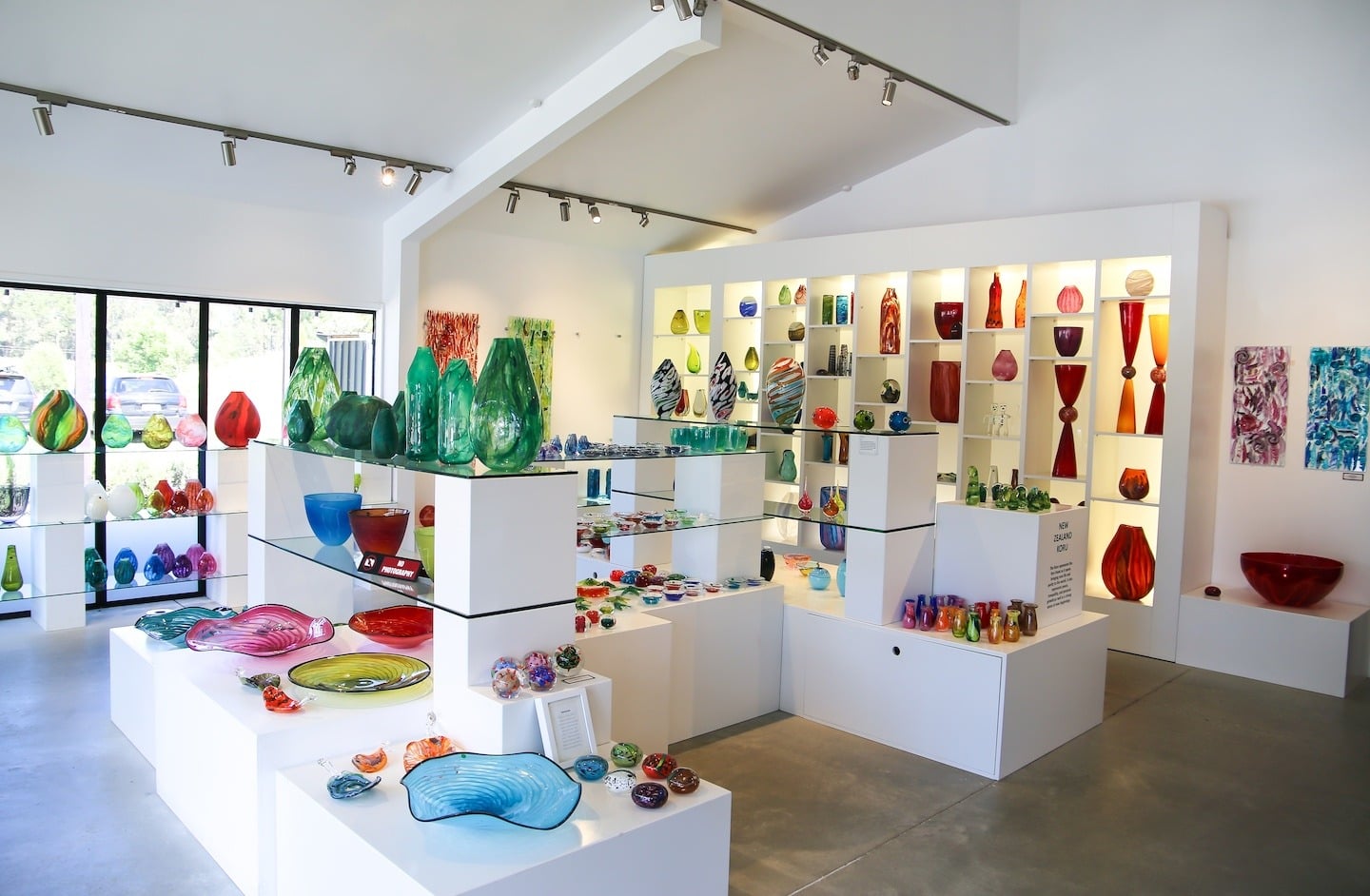 16 Boutiques To Fill Your Christmas Stocking