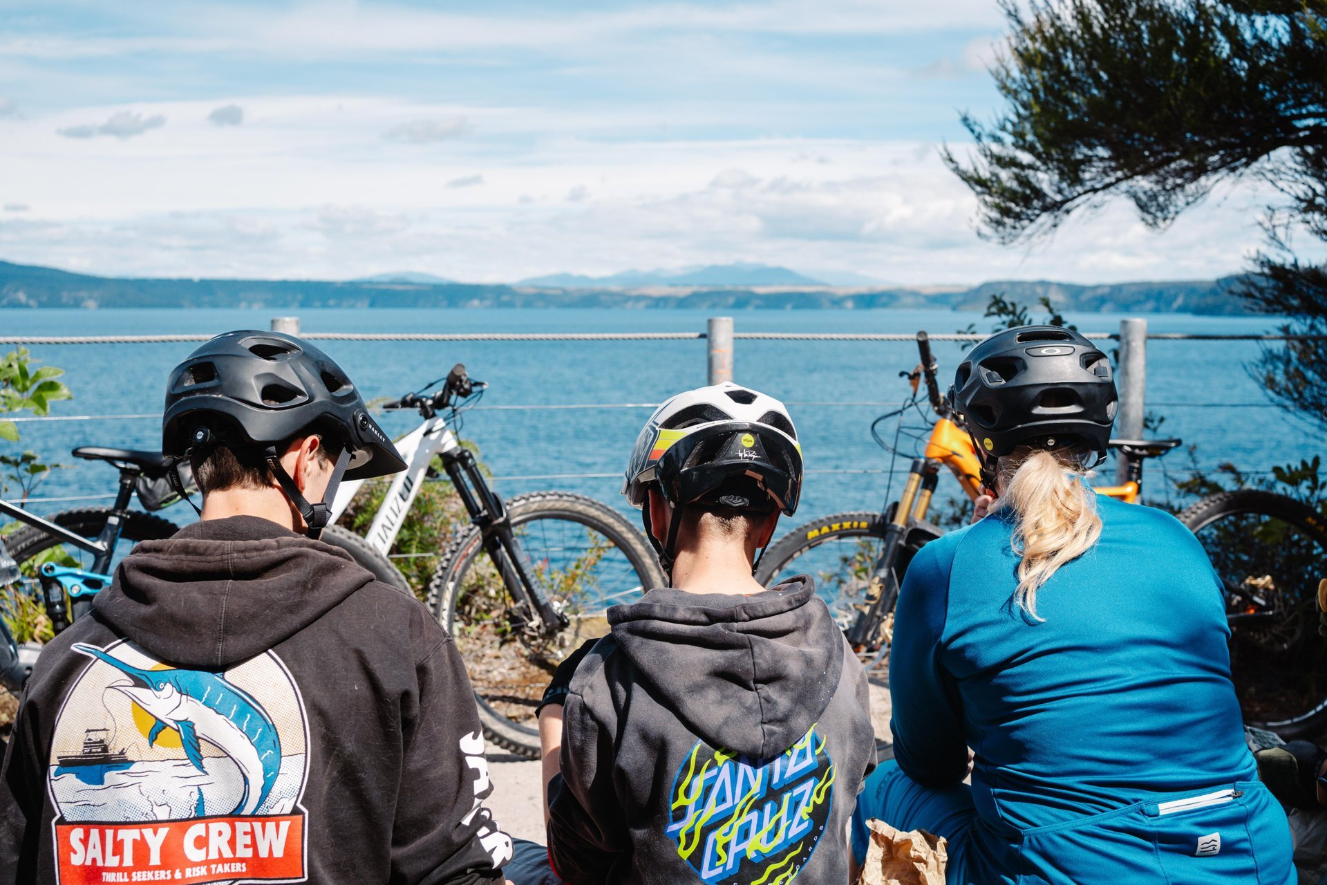 Supervolcanics-family-western-bays-biking-lakeview-greatlake-trails-waihaha