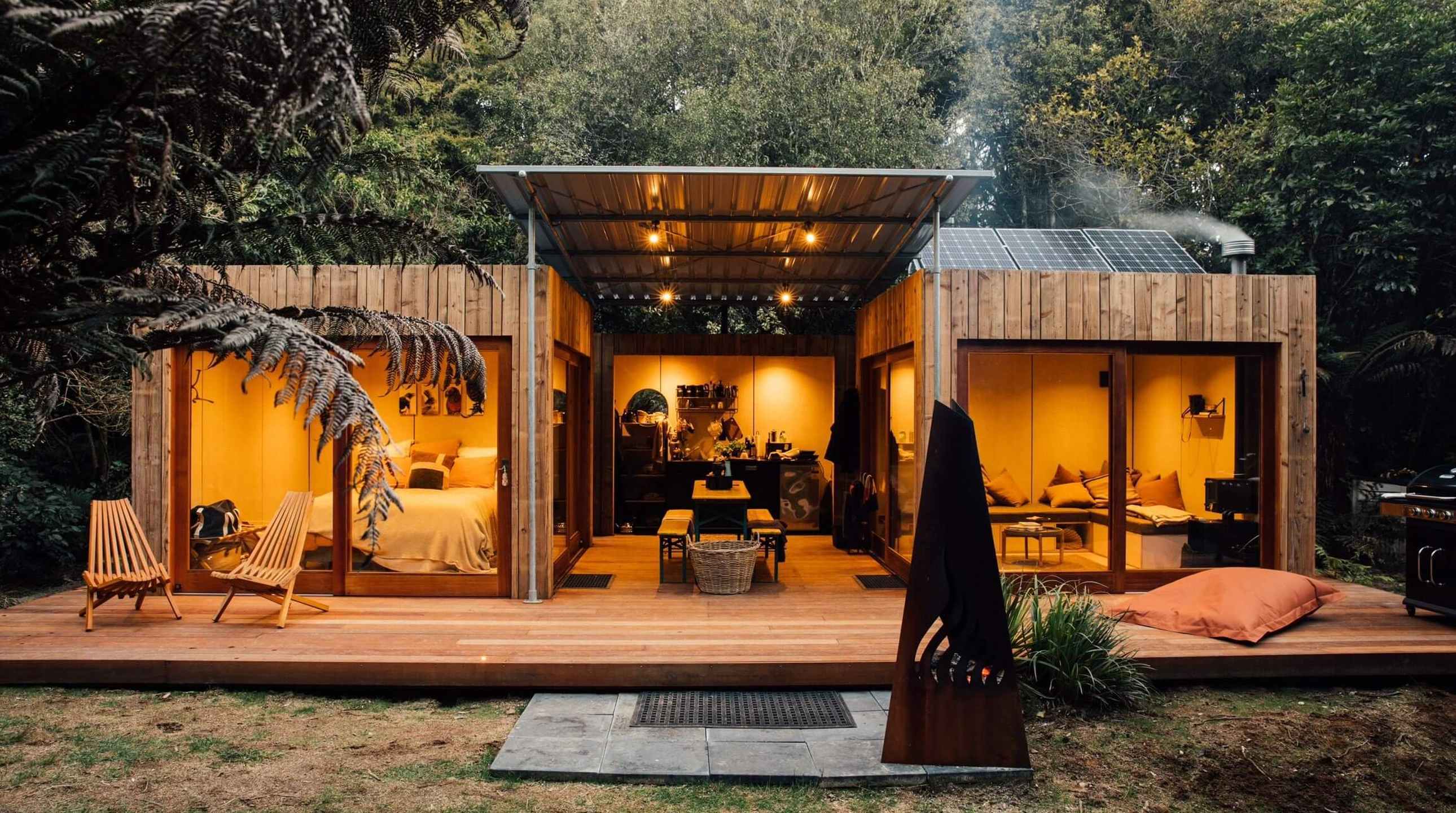 2504_img_taupo_puketui_forest_escape_accommodation_remote_seculded_forest_outside_fire_large_2580x1440